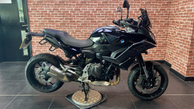 BMW F900 XR